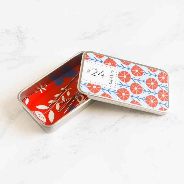 Stitched Modern – wholesale Embroidery/cross-stitch supplies – Magnetic Slide-Top Needle Tin With Cross Stitch Needles0