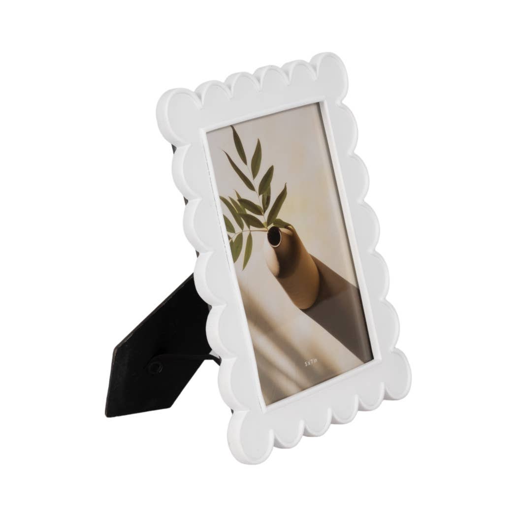 White Photo Frame - Resin with Decorative Scalloped Edge for wholesale on Faire18