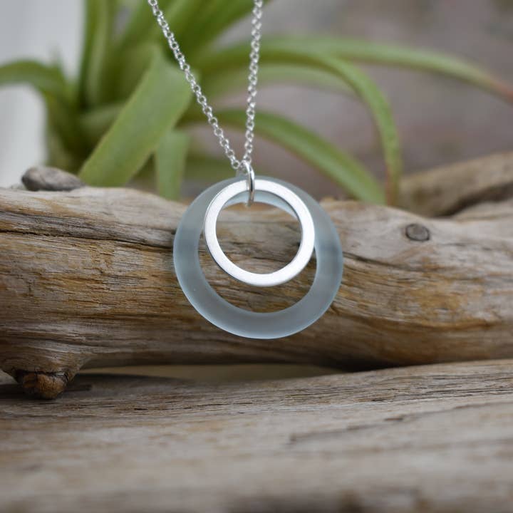 Whitelotus Design - Wholesale Pendant/Charm Necklace - Eco glass silver circular PENDANT necklace - summer jewelry5