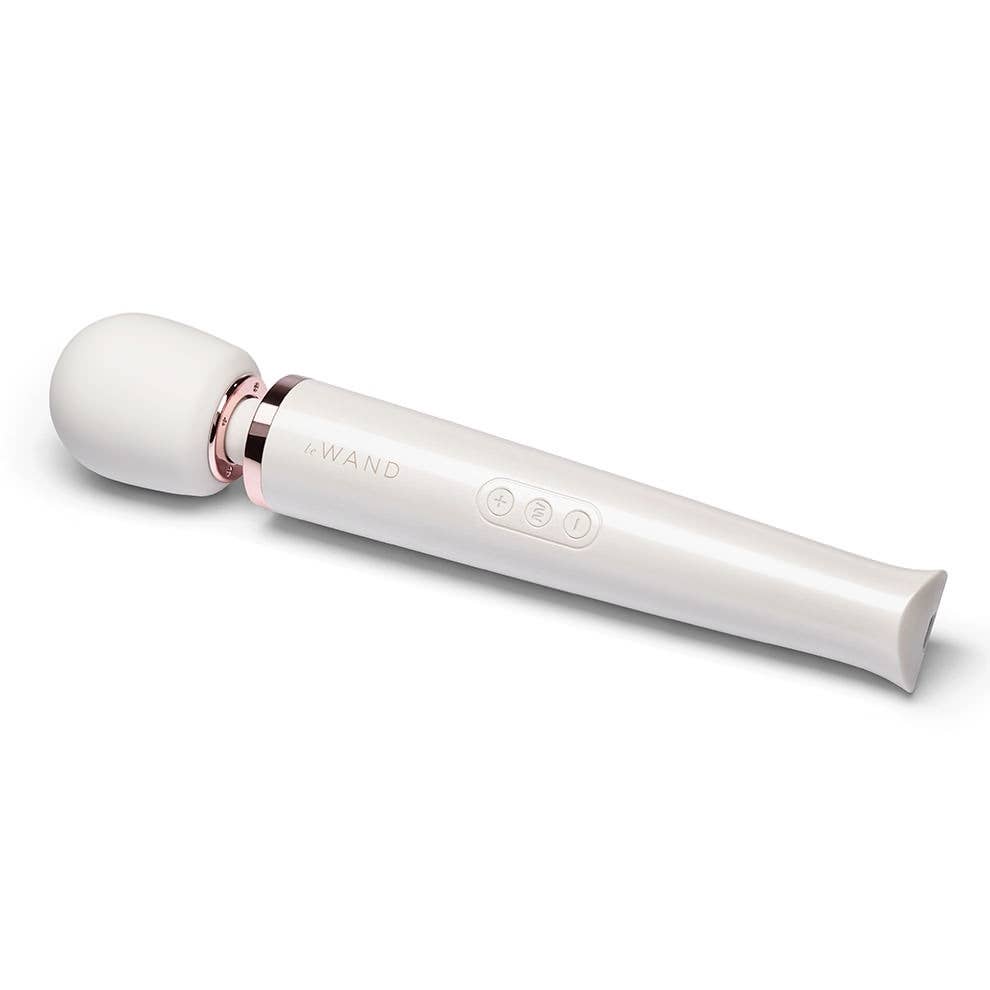 LE WAND - Wholesale Sex Toy - Le Wand OG Rechargeable Massager0