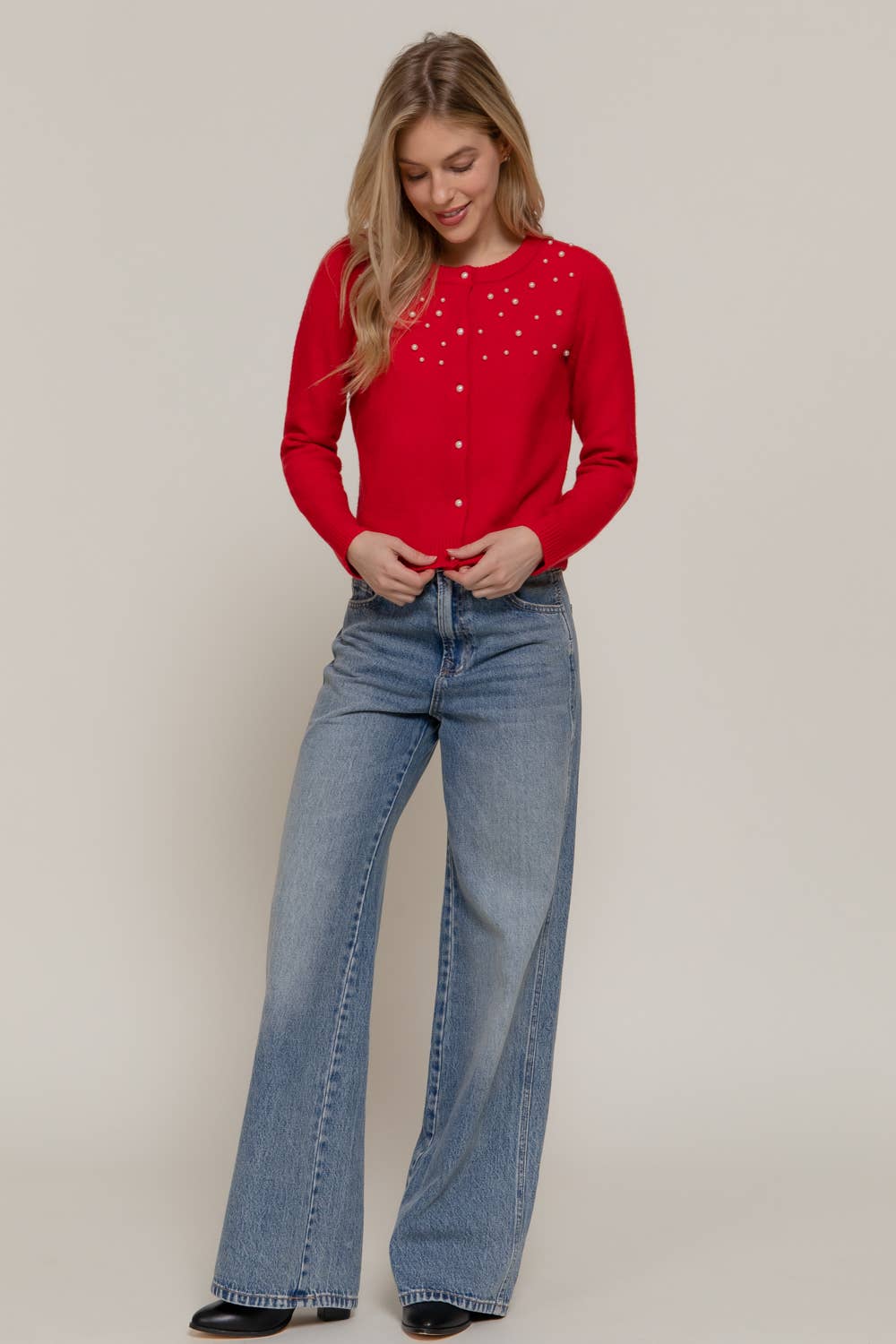 Active Basic | Active USA – wholesale Cardigan – Women’s – Long Sleeve Round Neck Pearl Embellished Sweater Cardigan11