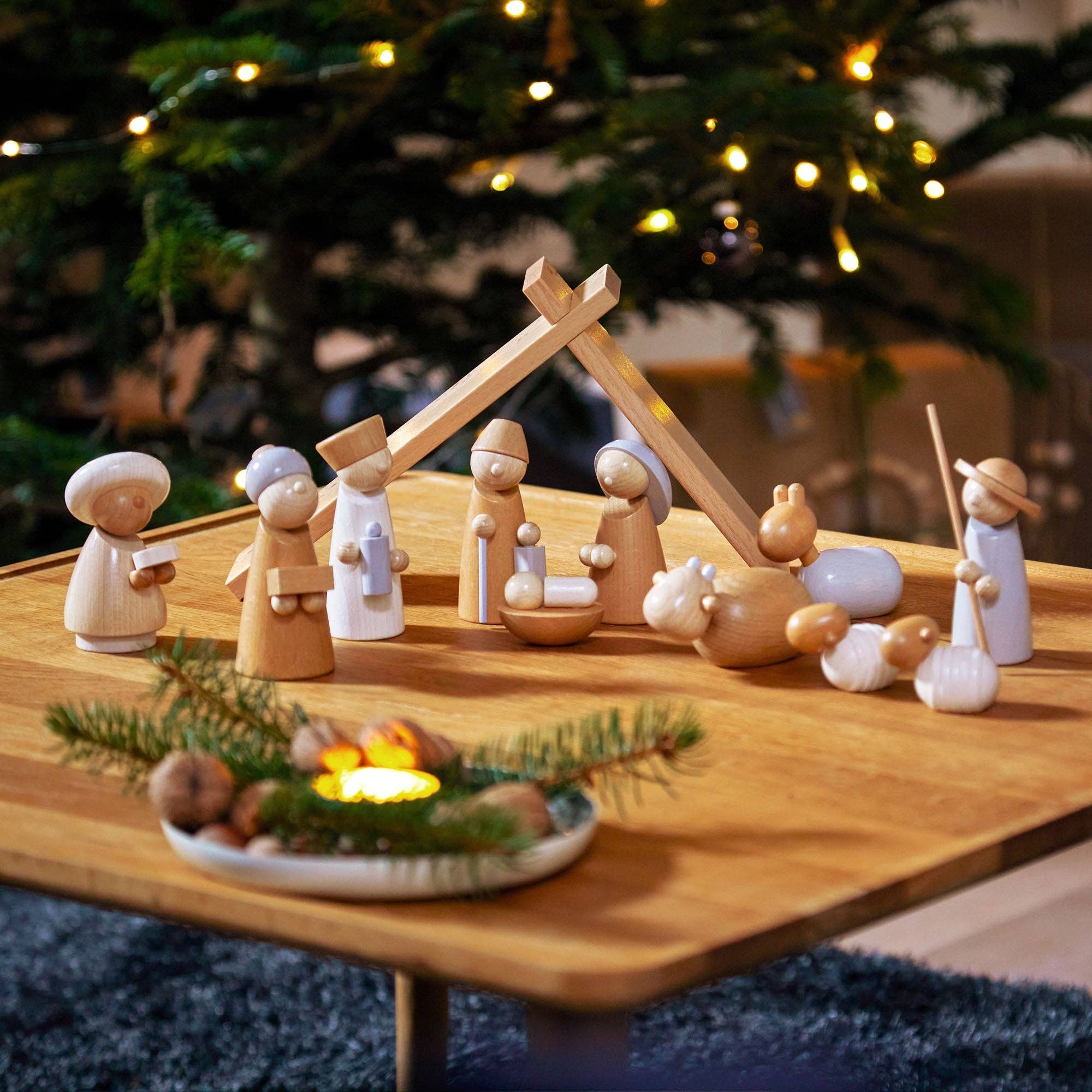 HABA USA - Wholesale Nativity Scene Decor - Natural Wood Nativity Set2