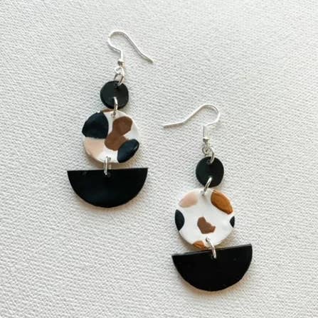 Luna Örhängen - Flerfärgade ko mönster för wholesale av Lee&Lo Handmade Wearables