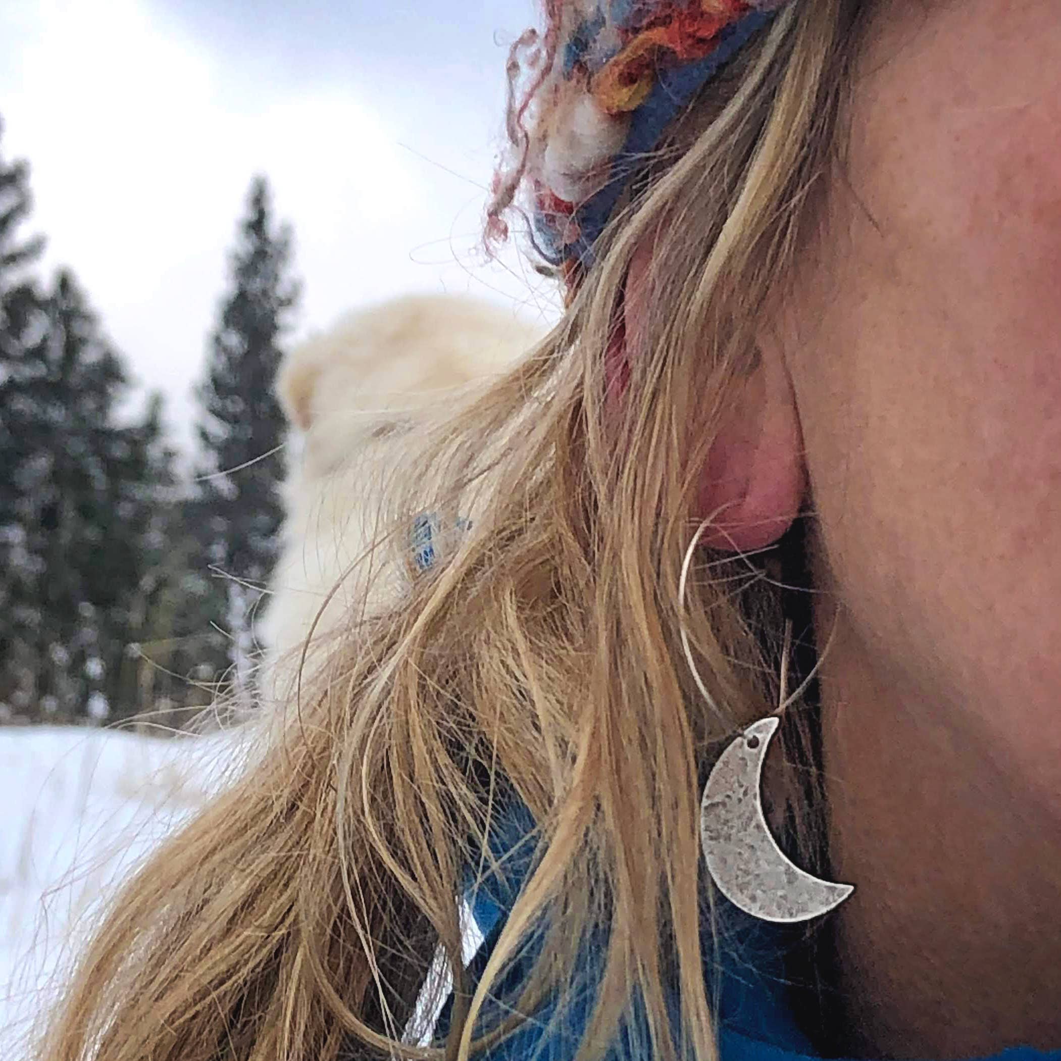 Daphne Lorna - Wholesale Dangle Earrings - Crescent Moon Hoop Earrings1