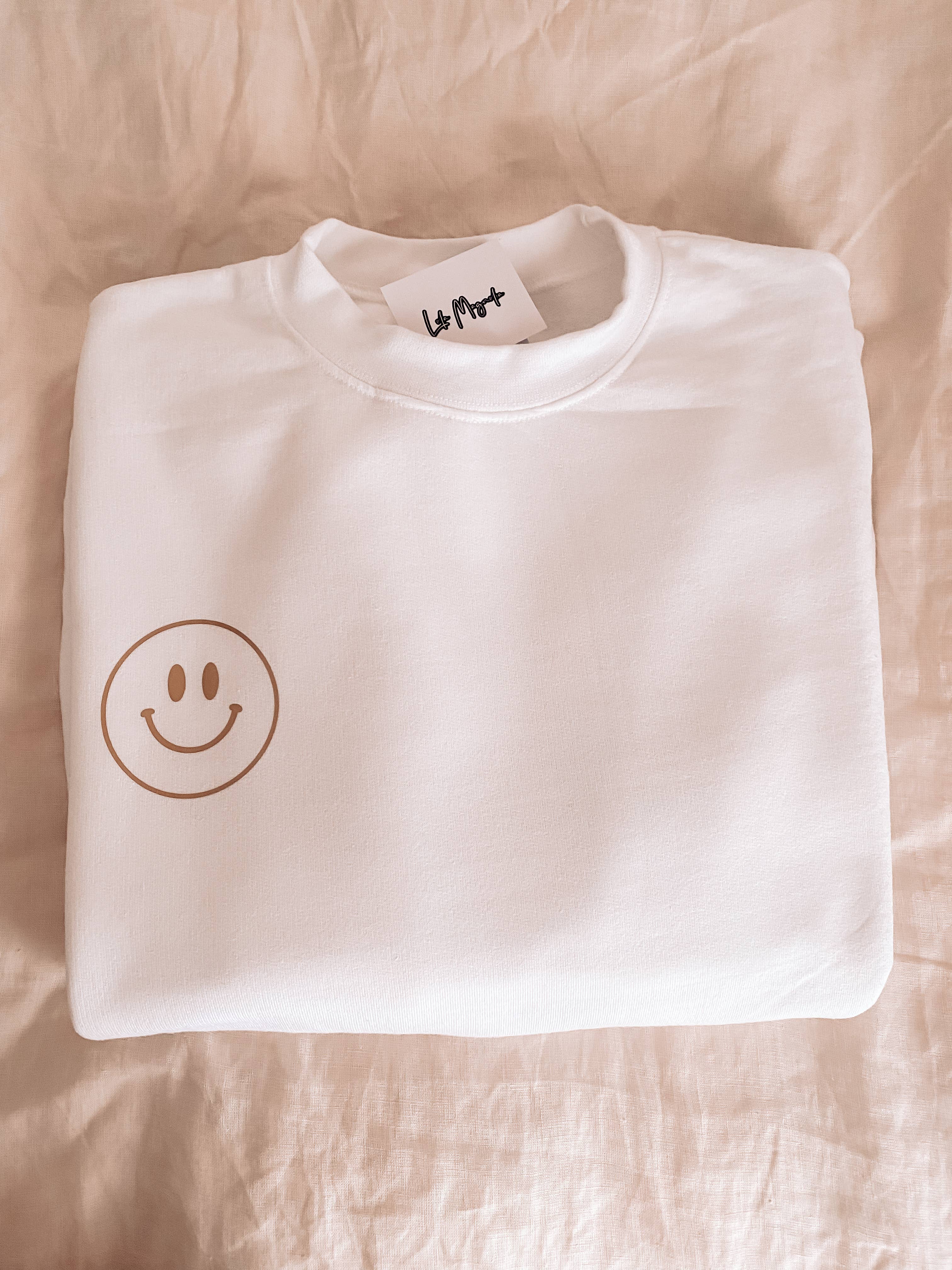 LOLA MAGNOLIA - Wholesale Graphic Sweatshirt - Women's - YOU ARE MAGIC CREWNECK3