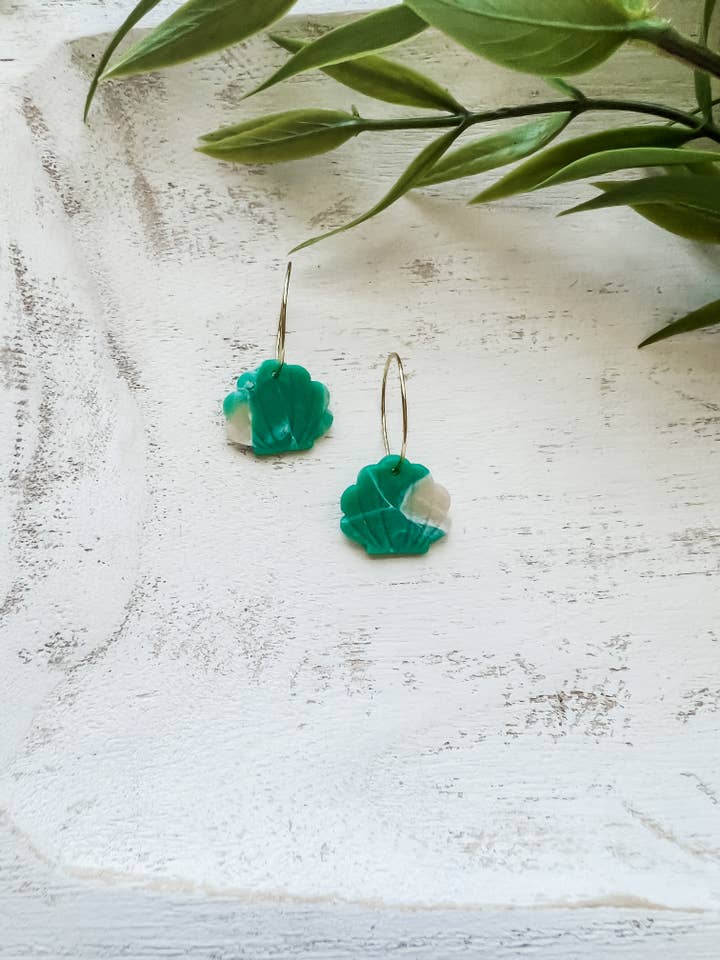 Zeeschelp hoepels voor wholesale door Taylor Toms Designs