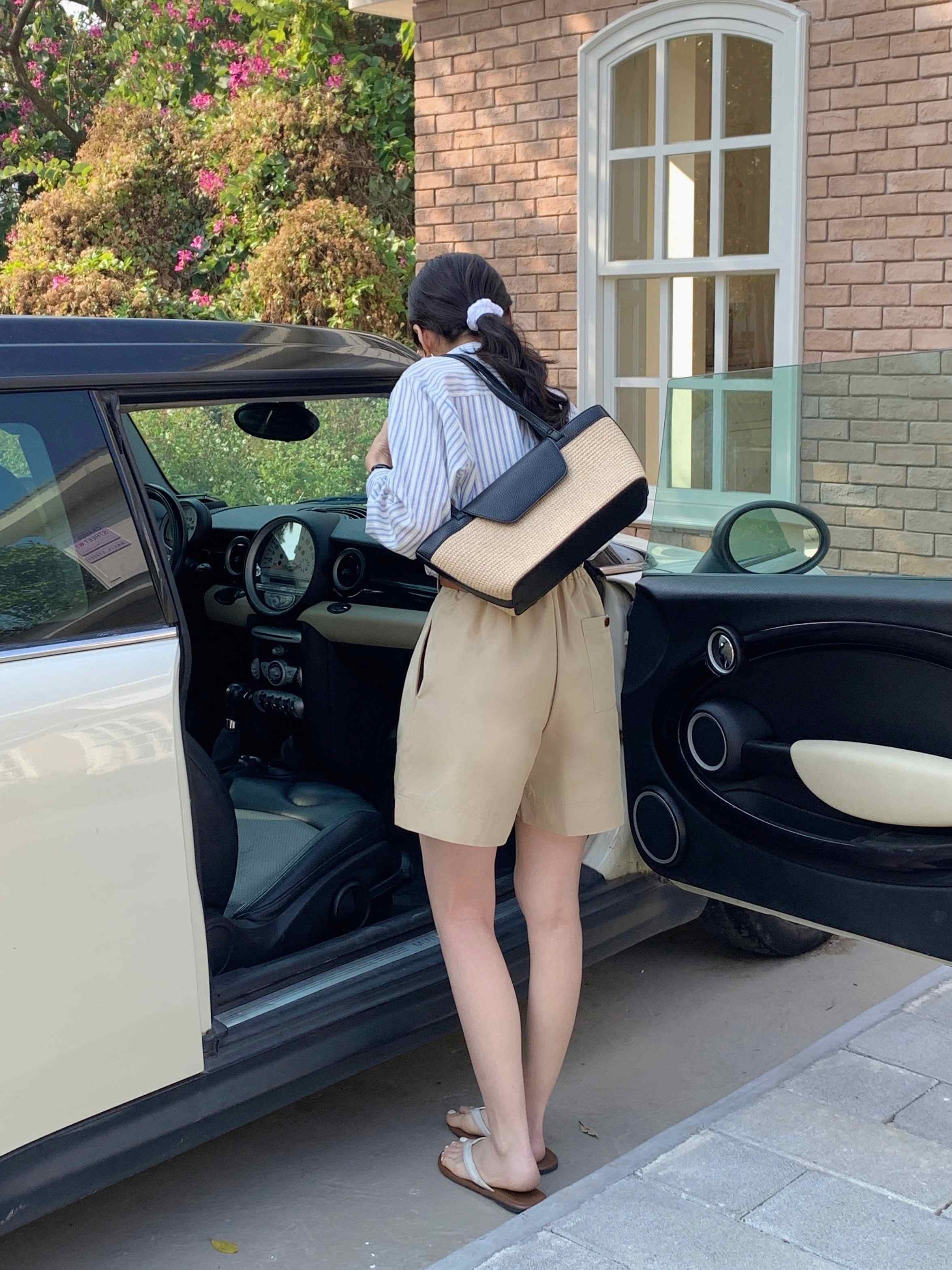 Pretty Persuasions – wholesale Shoulder bag – women's – P25036 Long Straw Shoulder Bag7