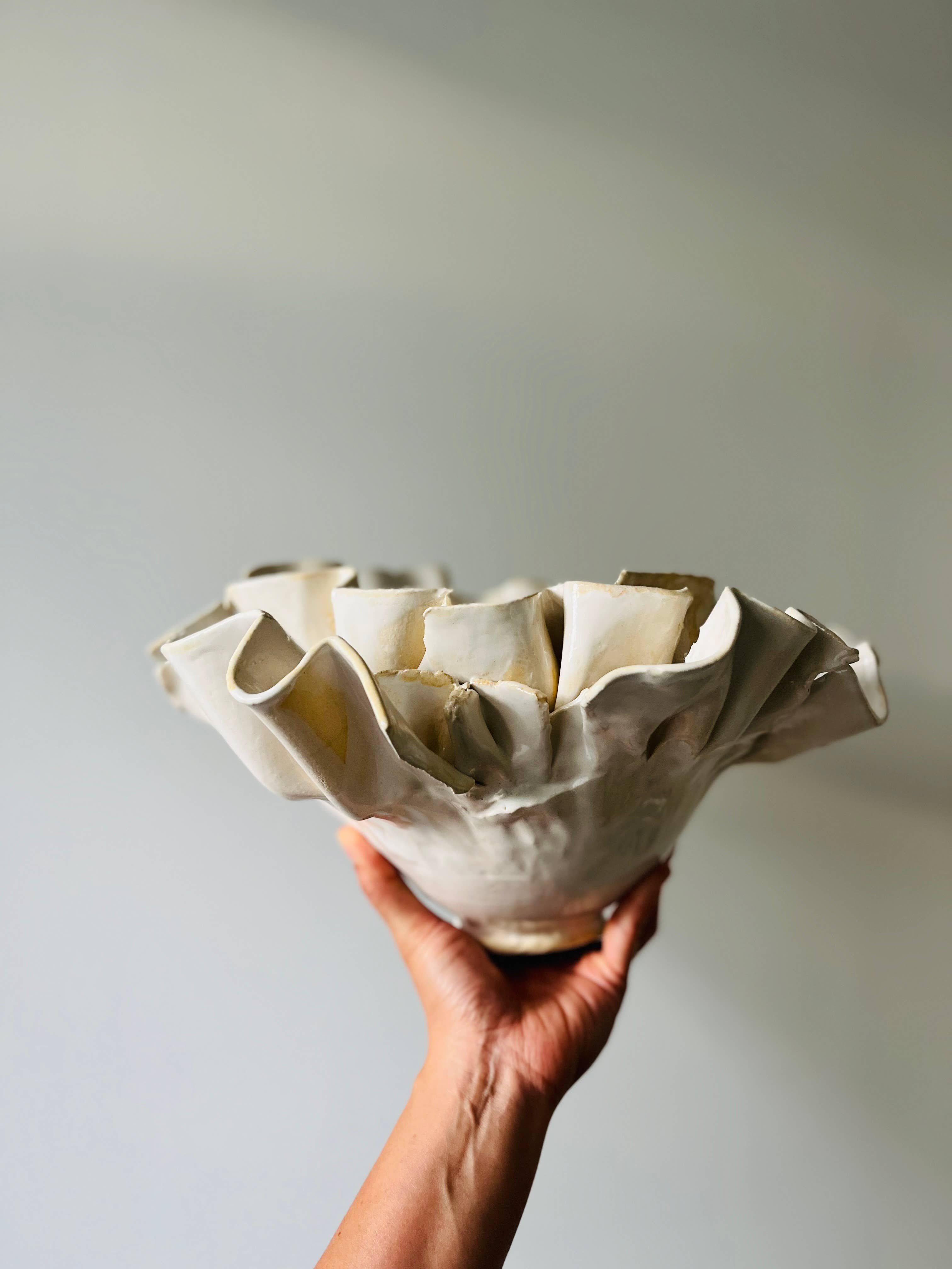 Objects in Clay - Wholesale Decorative Plate/Dish/Bowl - Bloom