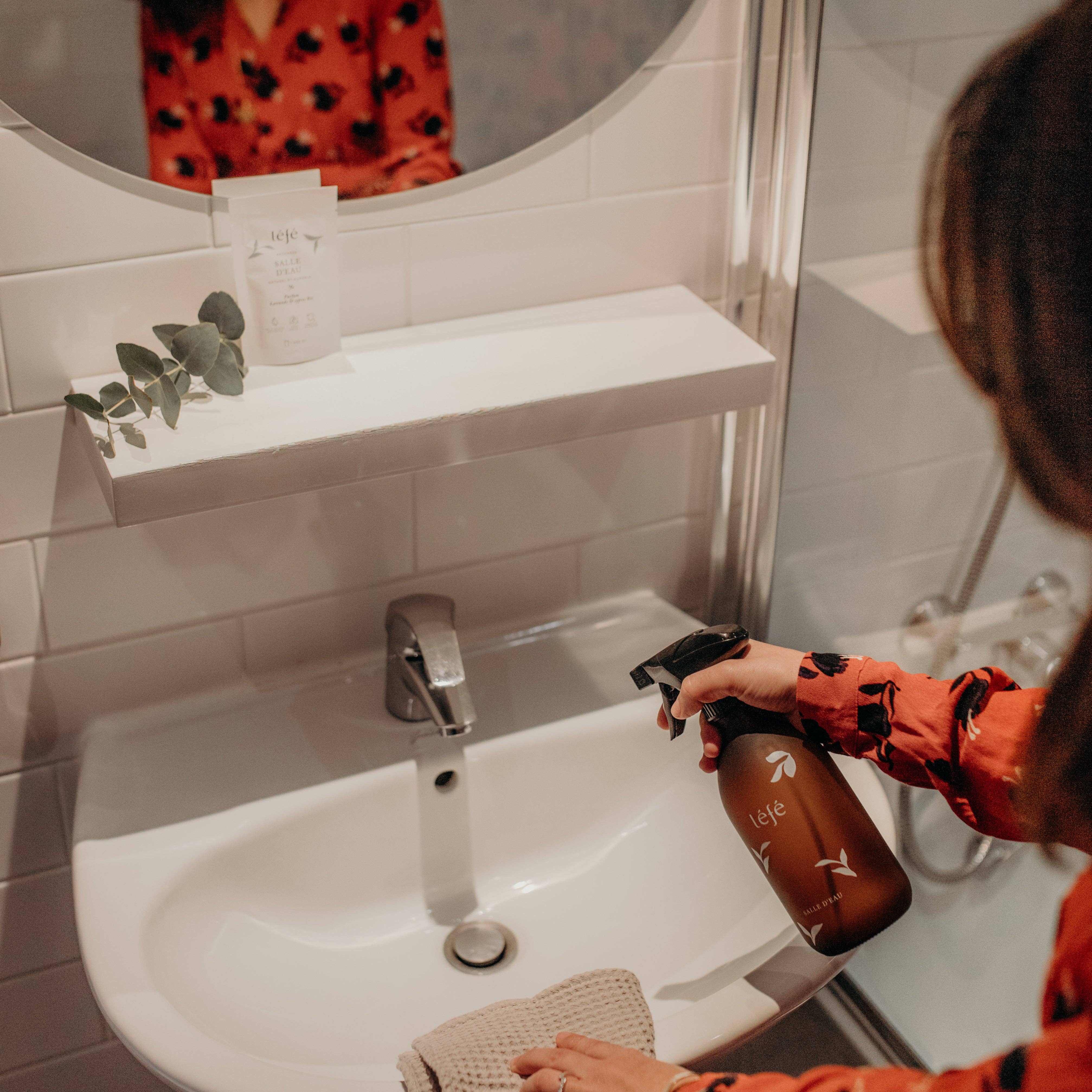 Léfé - Wholesale All-Purpose Cleaning Spray - Lavender & Cypress Bathroom Cleaner2