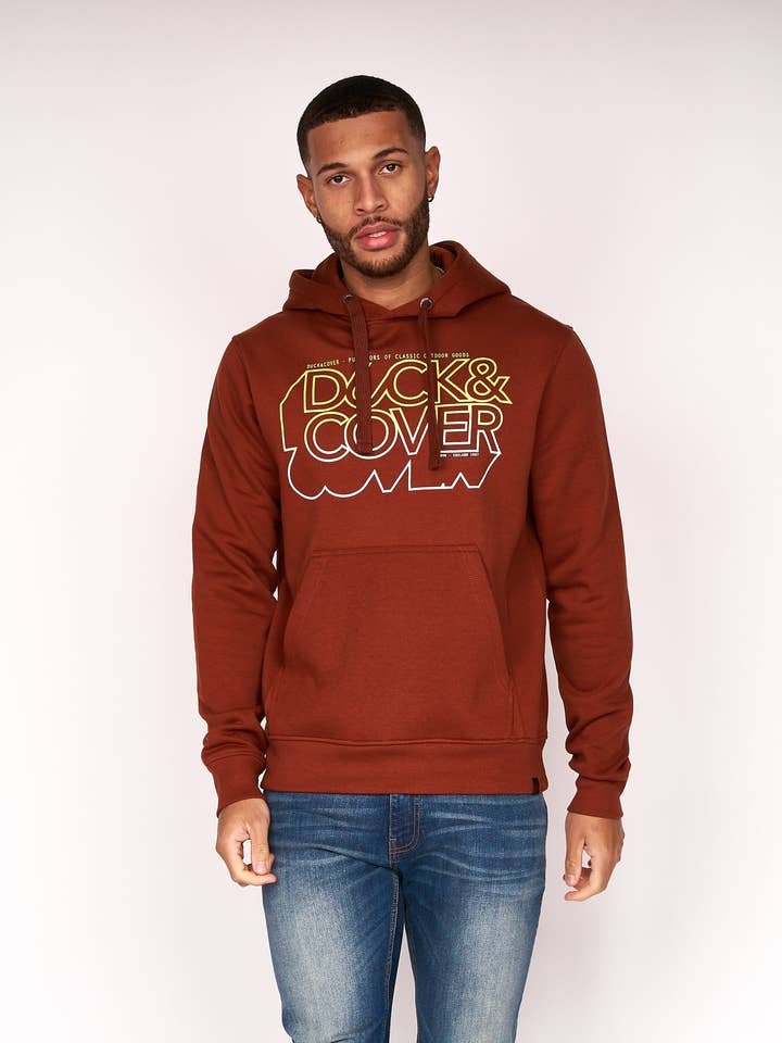 Sweat à capuche Fillberts Brick Red pour la vente par Duck and Cover