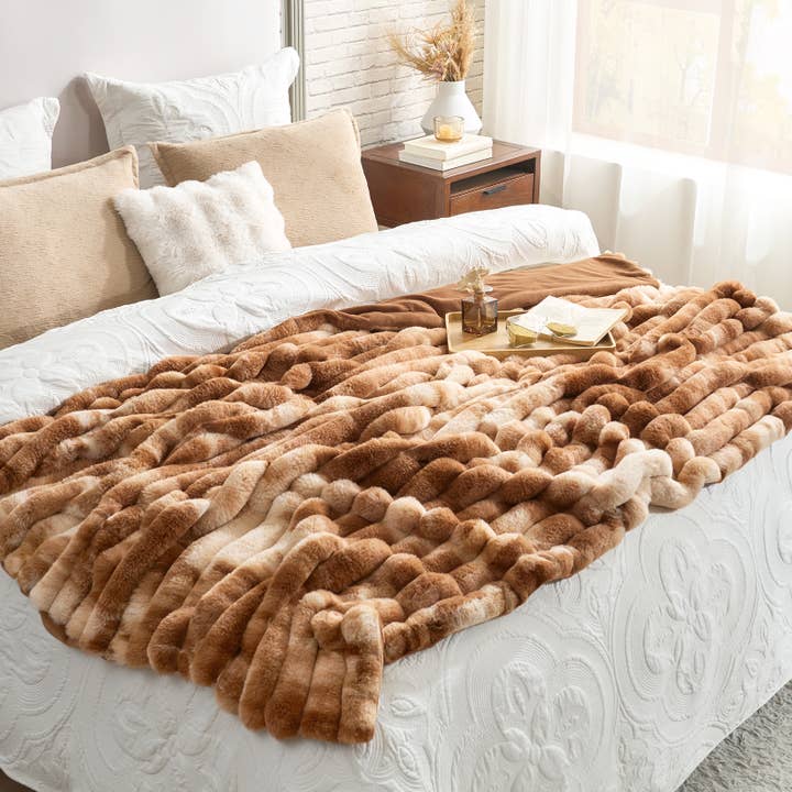 DreamValley - Wholesale Throw Blanket - CB Striped Faux Fur Warm Plush Throw Blanket, Tie-dye Color13
