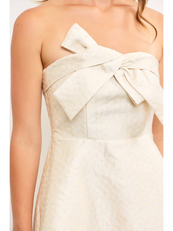 Mustard Seed - Wholesale Dress - Women's - TIE DETAILED EMBO DIZZY FLORAL ONE SHOULDER DRESS