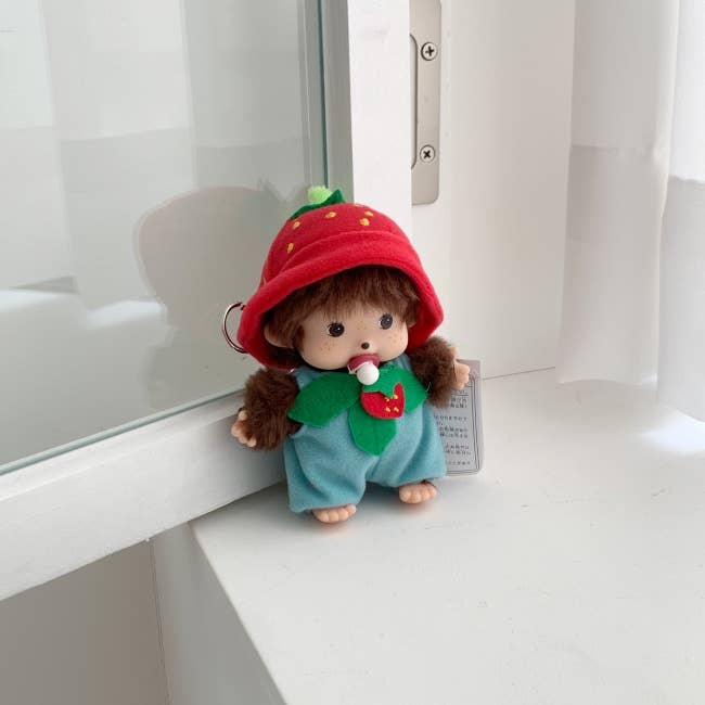 MOND HAUS - Wholesale Keychain - Women's - Jammy Keychain – Monchichi Doll in Strawberry Outfit