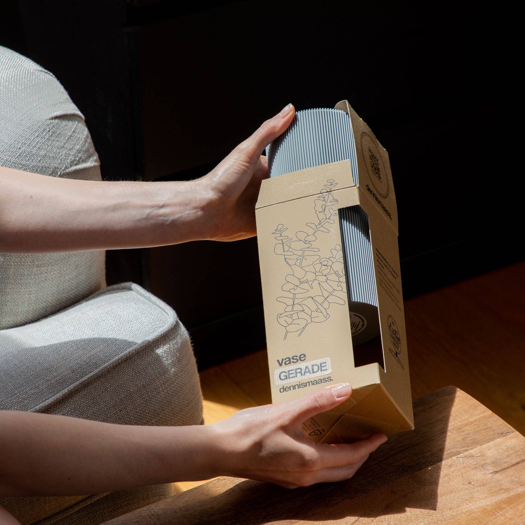 dennismaass. – Großhandel Vasen – GERADE Vase15