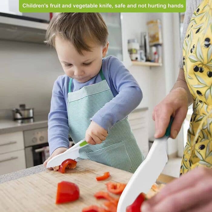 Clever Monsters - Wholesale Toy Set - Kids - Kids knife set for real cooking (29 pcs)