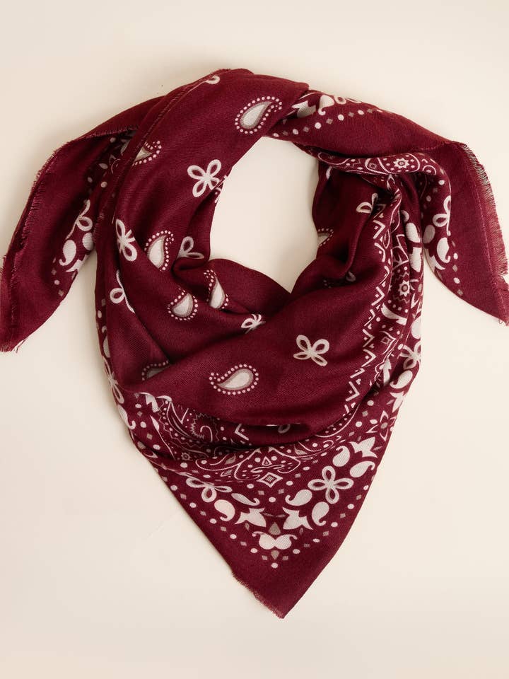 Margot Scarf - Bordeaux Bandana Ull Viskos för wholesale av Voguette Paris