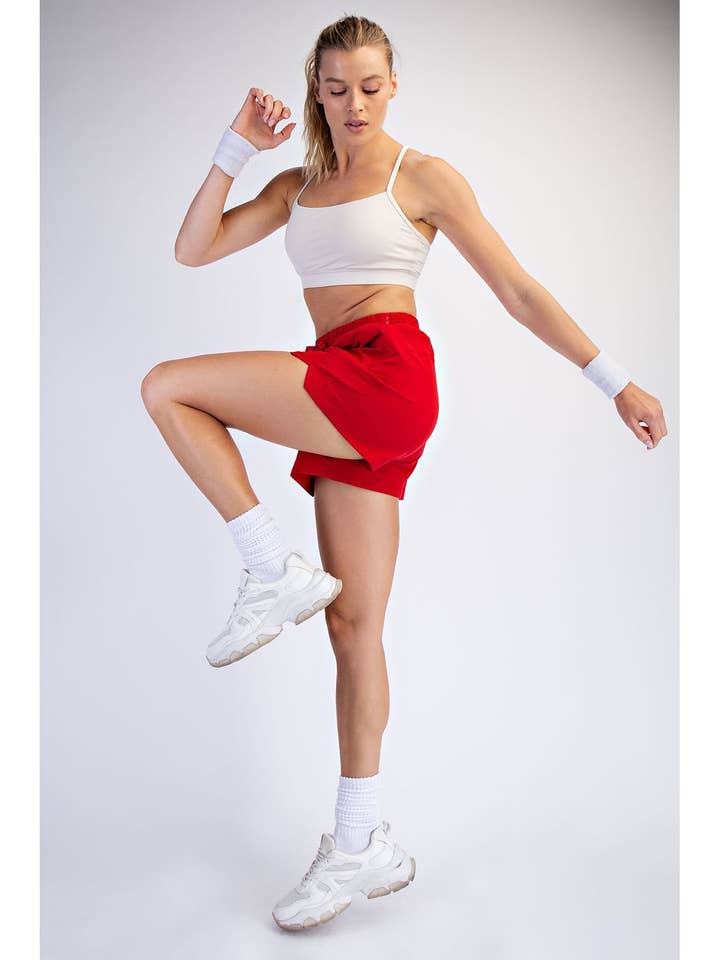 SHORTS TISSÉS EXTENSIBLES ACTIFS 5 PO pour la vente par Rae Mode