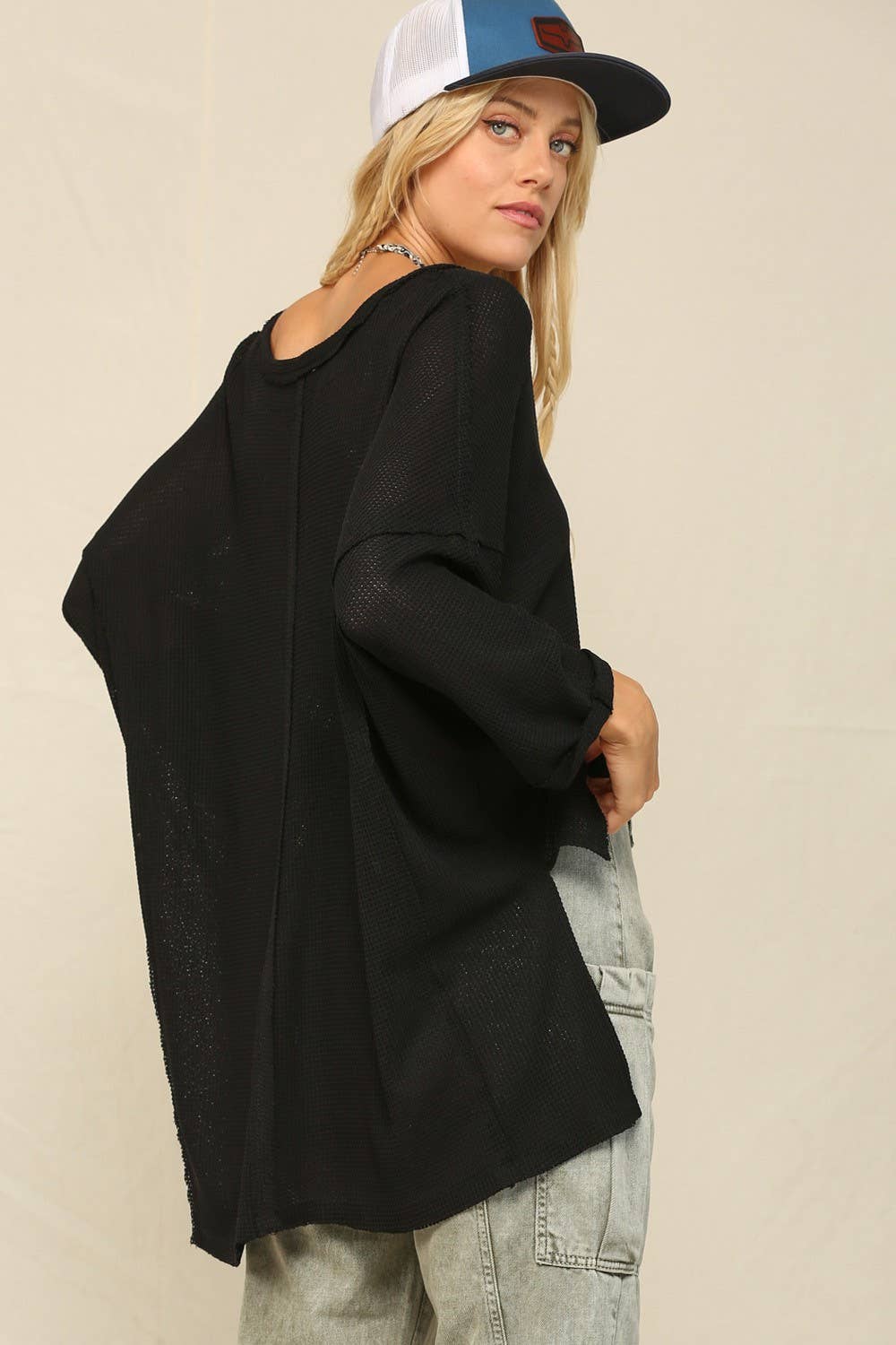 KyeMi - Wholesale Tunic - Women's - Thermal V-Neckline Exposed Seaming Top3