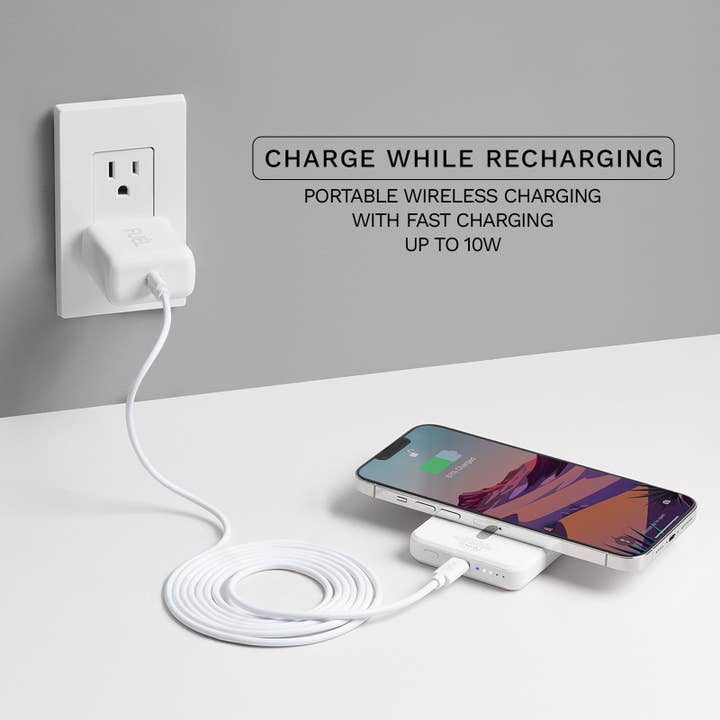 White FUEL Wireless Battery Pack (MagSafe) - Wireless Charger for wholesale on Faire