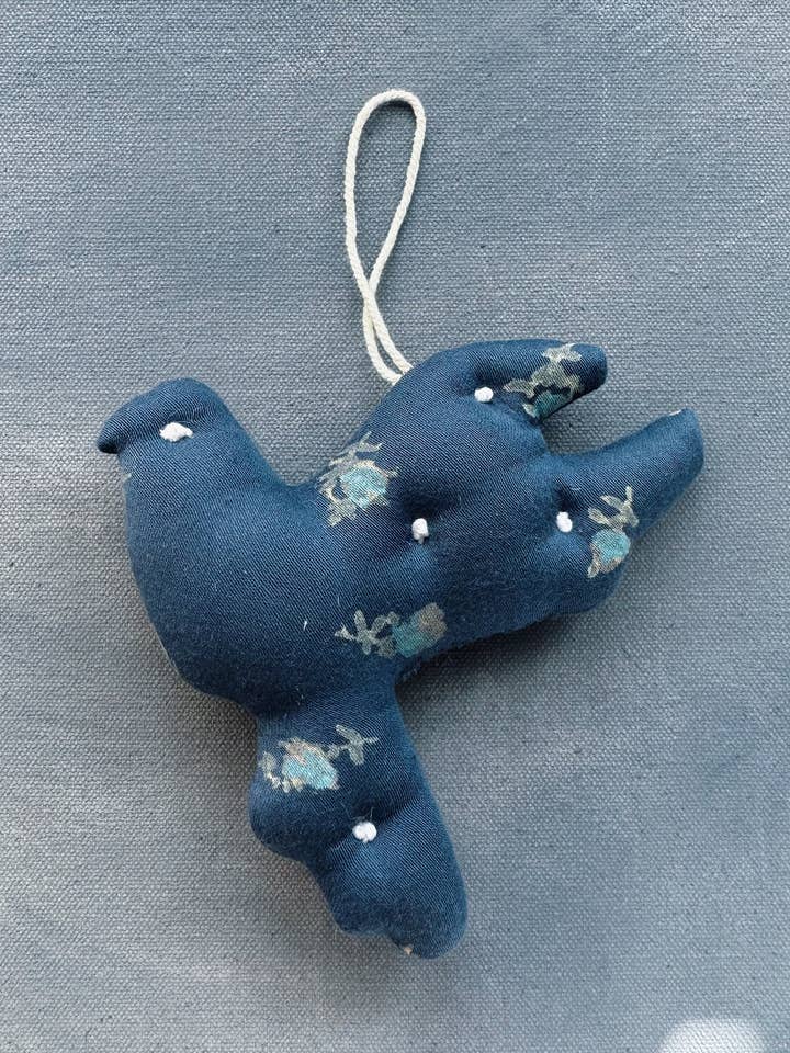 Ornamento Pommba da Paz, Ditsy Rose Lake por atacado de Bliss and Mischief