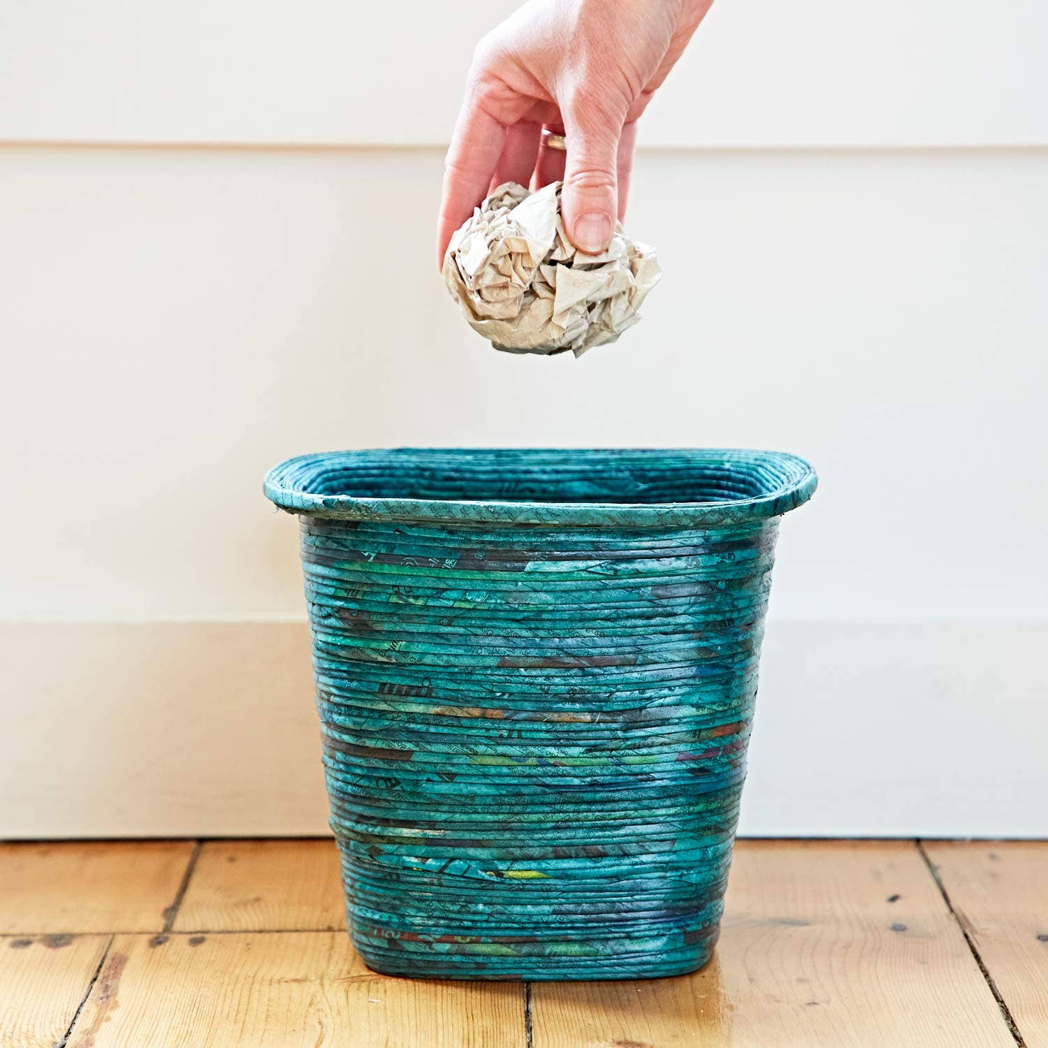 The Paper High Gift Company Limited - Vendita all'ingrosso Cestini - Cestino di carta riciclata per giornali7