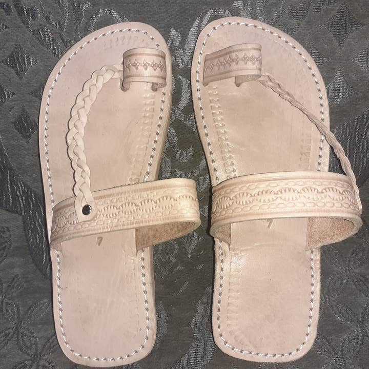 Hecho a mano - Wholesale Sandals – Women's - Beige sandals5