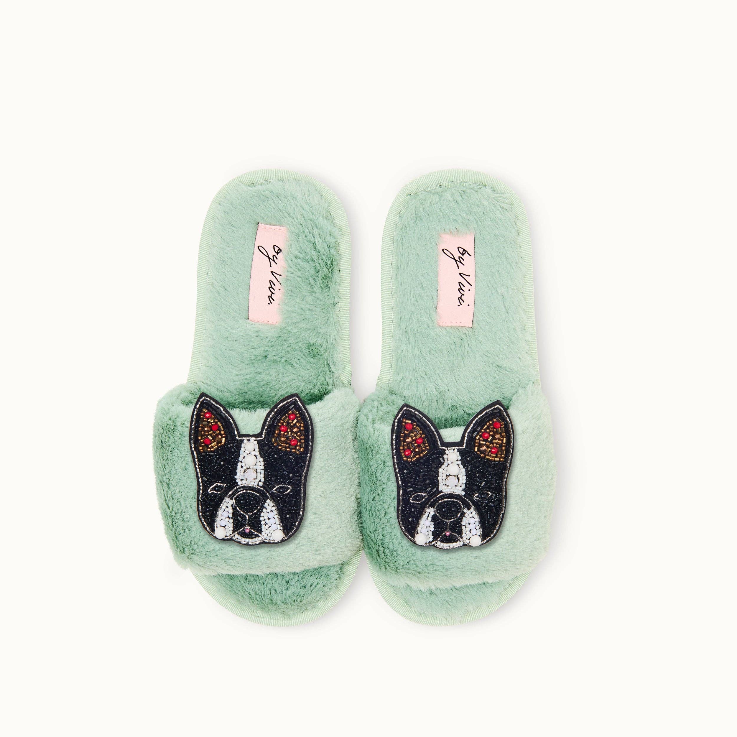 by Vivi. – Großhandel Hausschuhe – Damen – Broschenpaar für Slipper: Bulldogge3
