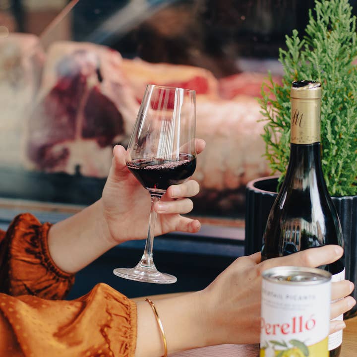 Nordic Muse – wholesale Cuff bracelet – Minimal Gold Bangle, Waterproof5