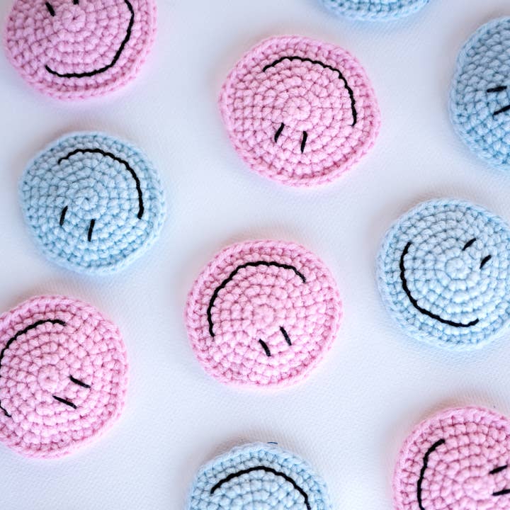 Barrettes cheveux smiley pour la vente par Hemsin Atelier