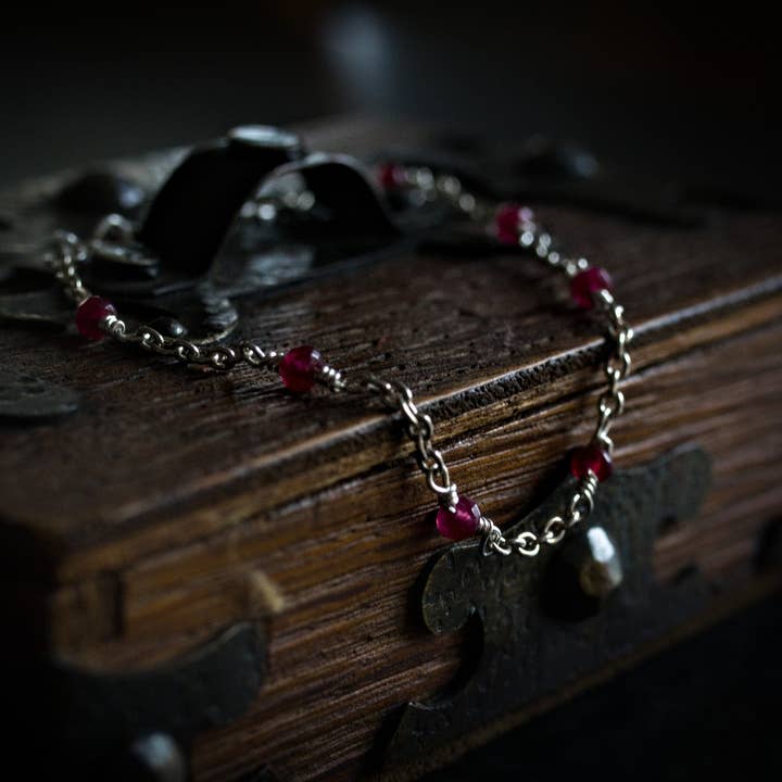 Pulseira de prata esterlina e contas de rubi por atacado de RoxyLab