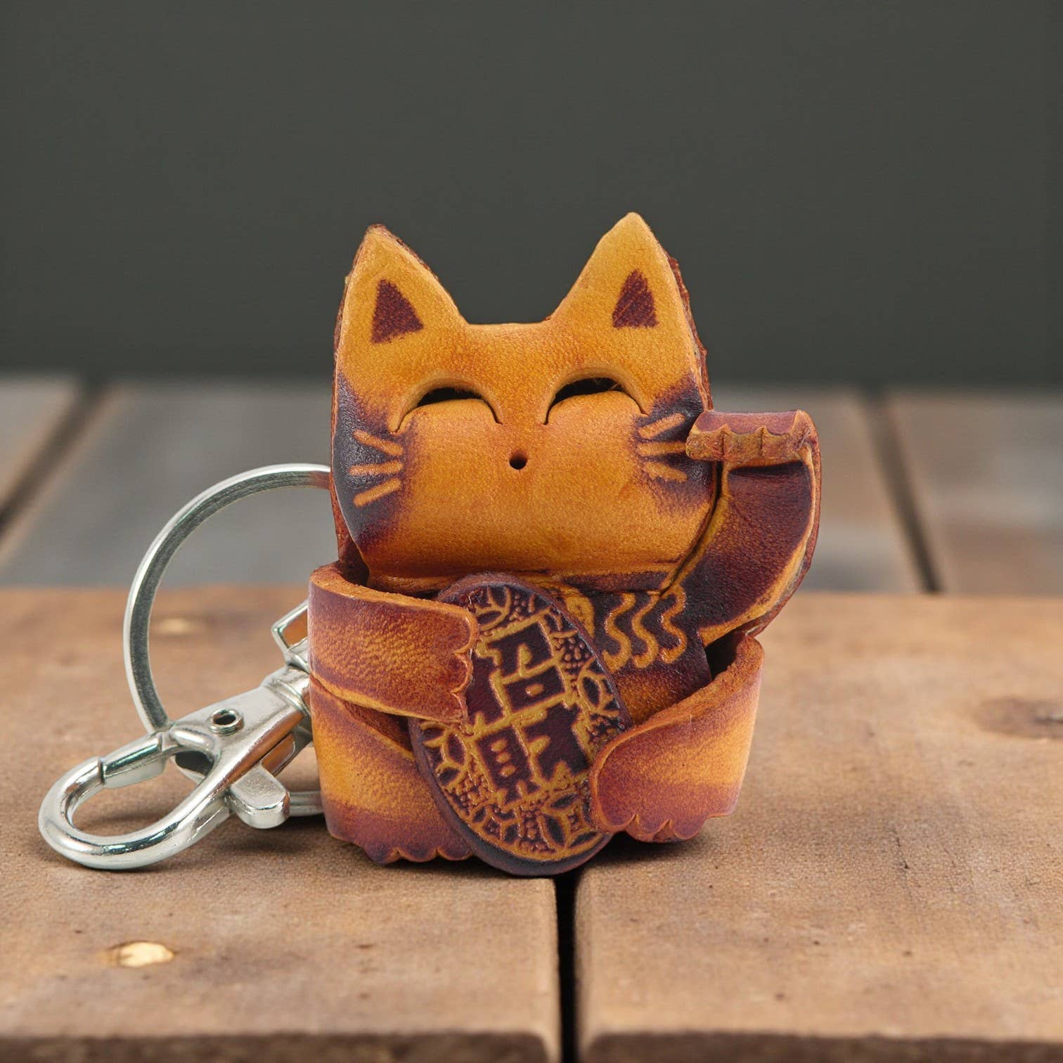Sunflower Handmade leather inc - Wholesale Keychain - Unisex - Handmade Leather Lucky Cat Animal Key Chain1