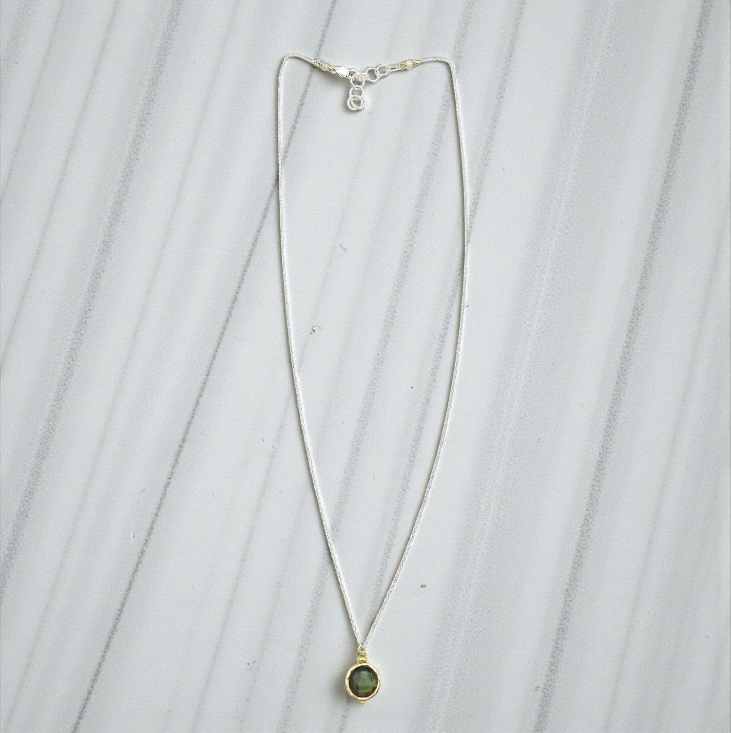 J + I Jewelry - Wholesale Pendant/Charm Necklace - Cosmic Reverie Labradorite Necklace1