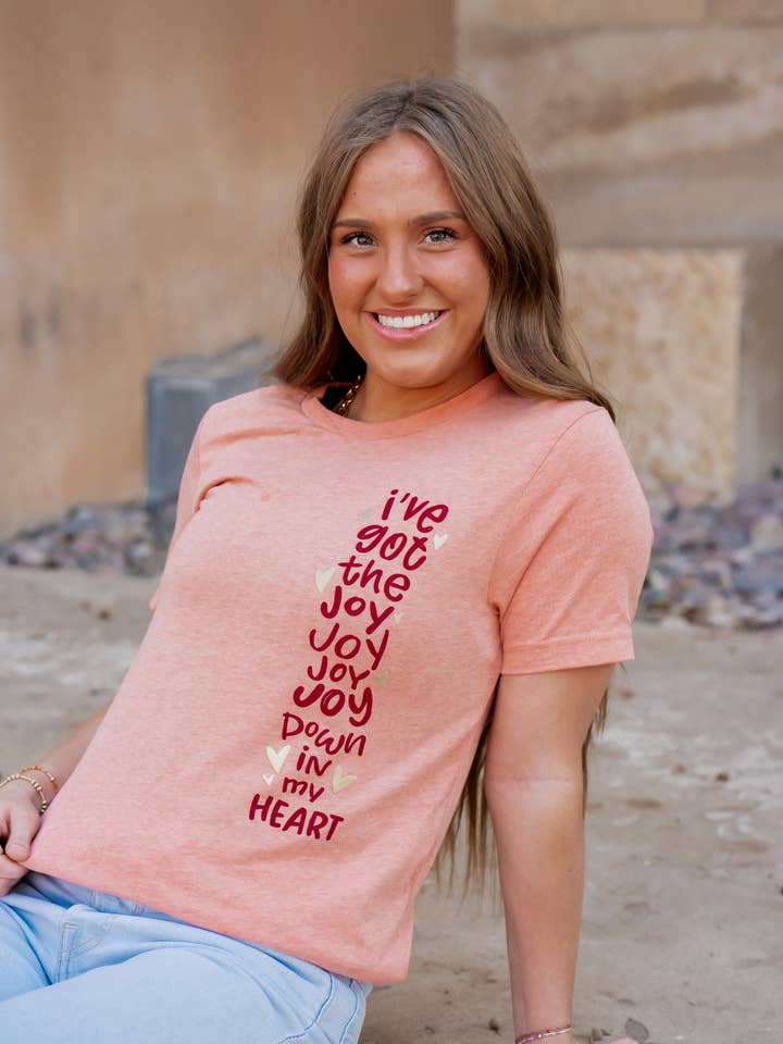 Tenho a Alegria - Camiseta de Jesus por atacado de Spirit to a Tee