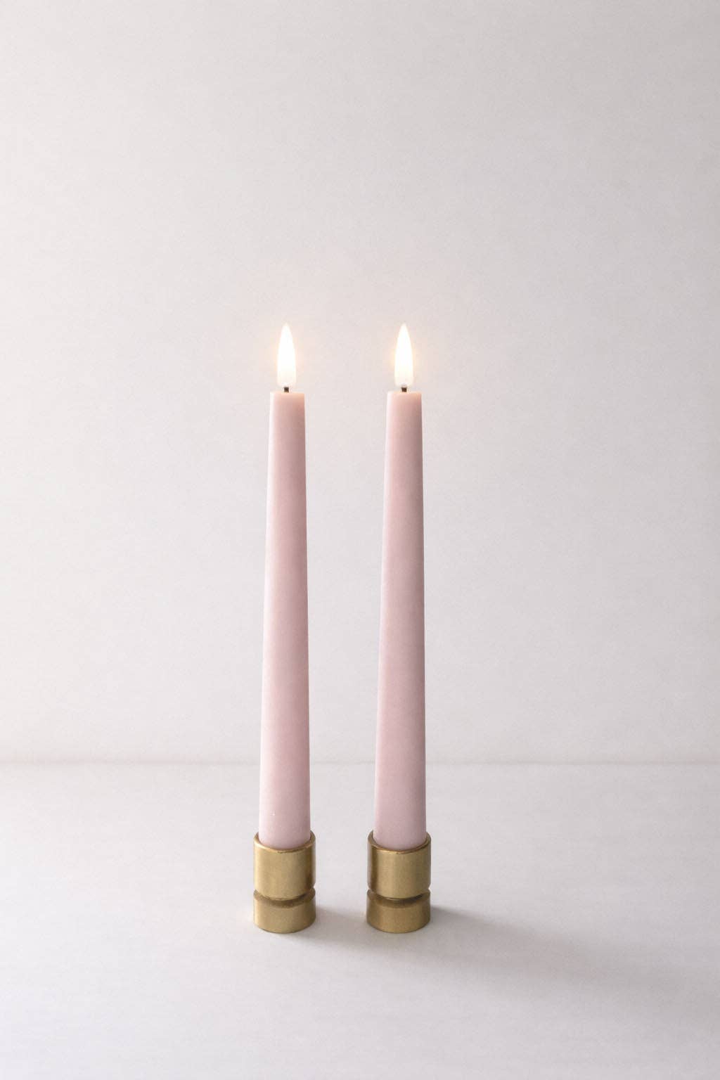 GLO & NEST - Wholesale Tapered Candle/Candlestick - Set of 2 LED Taper Candles 21.5cm - Powder Rose1