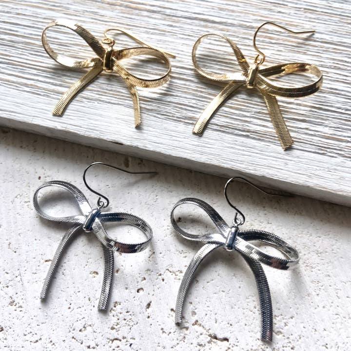 pendientes de lazo, joyas, pendientes de cinta, joyas hechas a mano para venta al por mayor de VB&CO Designs Handmade Jewelry