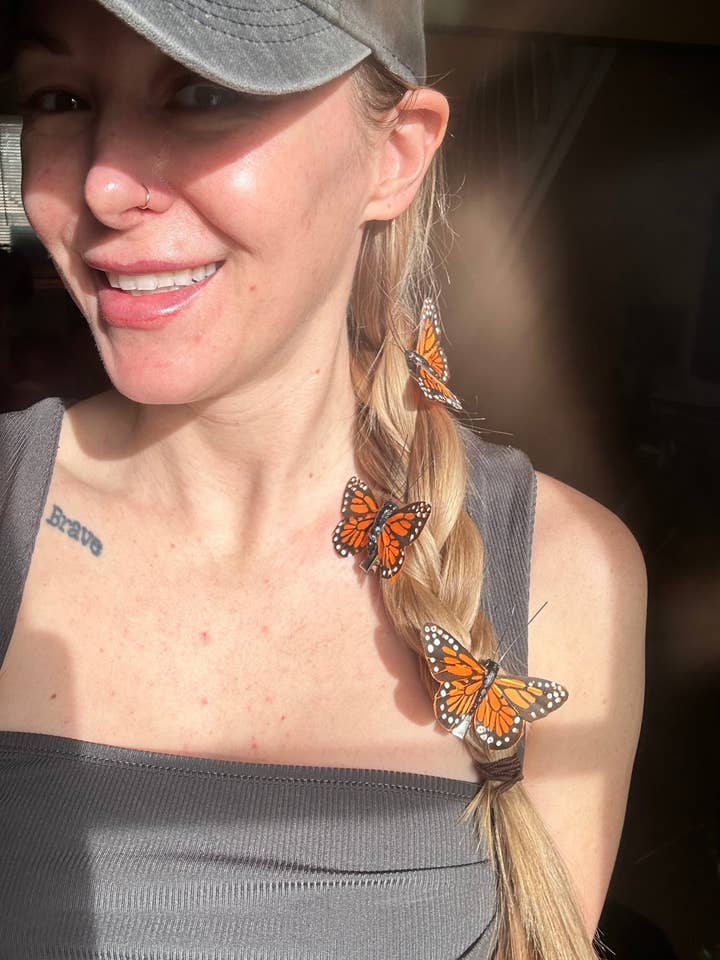 Schmetterlings-Haarspangen - Renaissance-Messe-Feen-Accessoires für den Großhandel von Shutterhaus