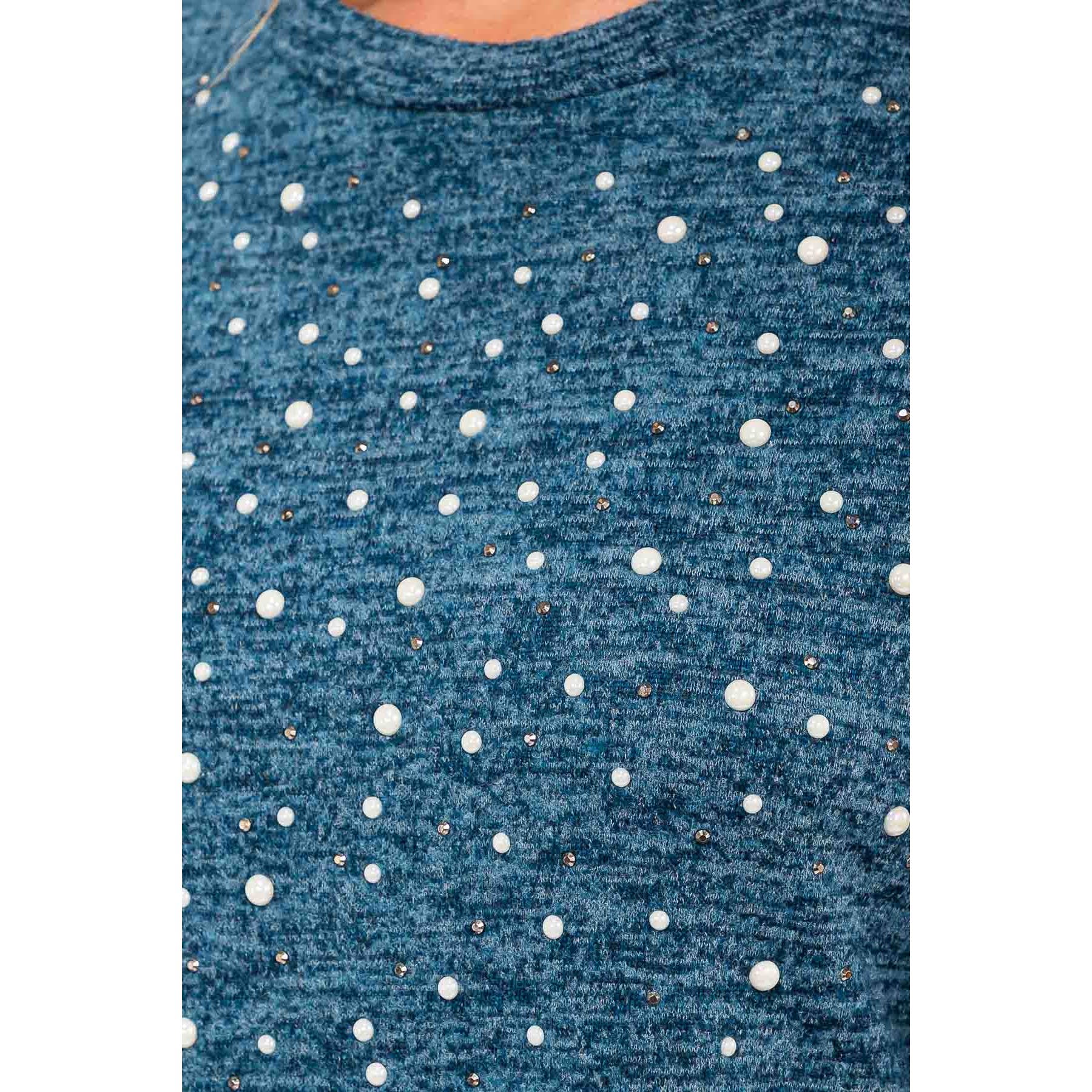 FOGLIA DI TÈ MAGLIONE ALLA MODA IN LANA SOFFICE PERLA in vendita all'ingrosso su Faire3