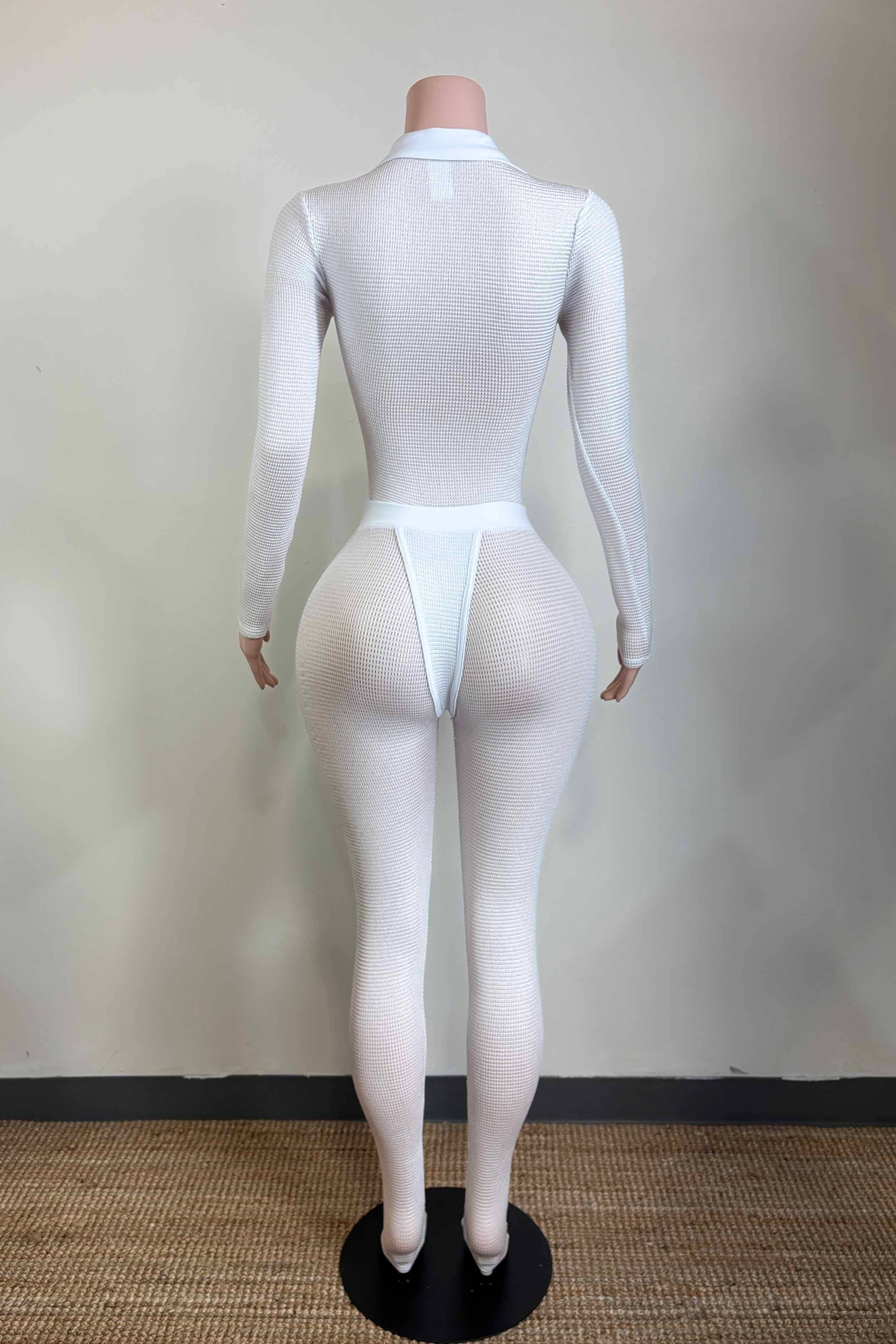 Dalia Studio – Großhandel Jumpsuit – Damen – POPCORN-MESH-JUMPSUIT MIT KRAGEN UND ELASTISCHEM BUND2