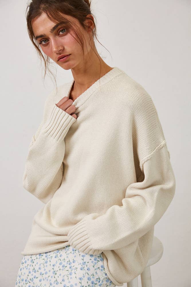 Creamon - Wholesale Pullover-trui - Dames - NSW2569-Ontspannen Boyfriend Fit Trui met Ronde Hals4