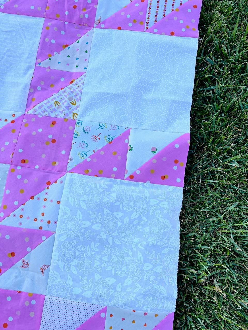 AllisonRamsing.com - Wholesale Craft Supplies - Layer Cake Bear Paws Quilt Pattern - Printed6