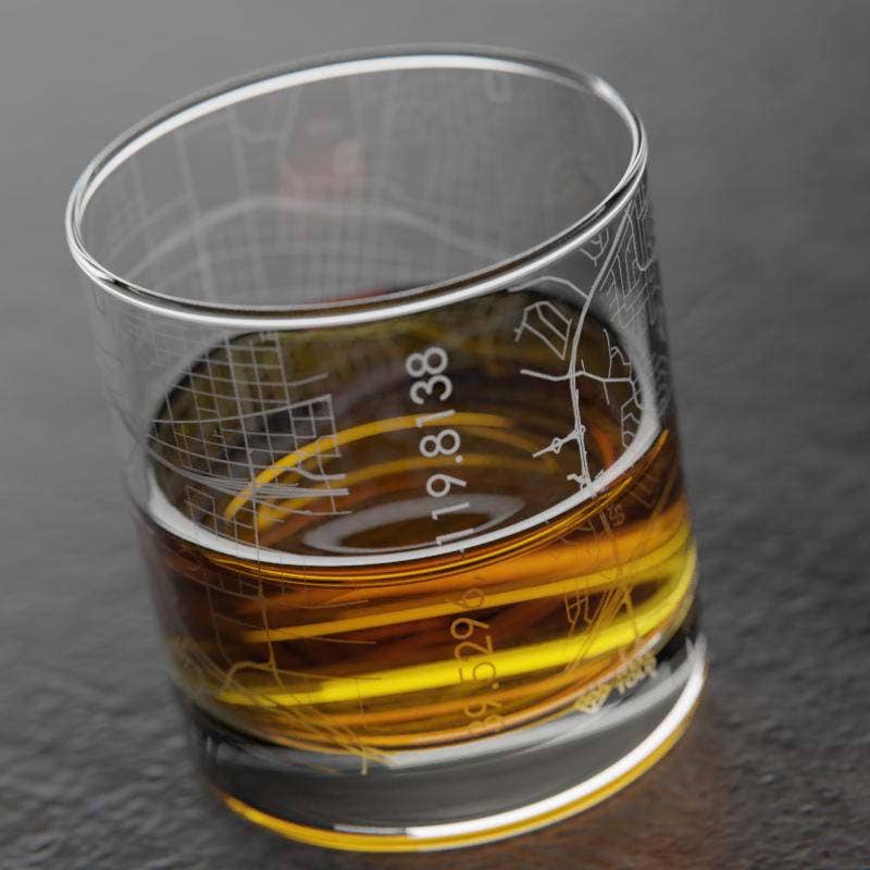 Well Told - Vente Verre/tasse - Verre à whisky gravé - Carte de la ville de Reno, NV2