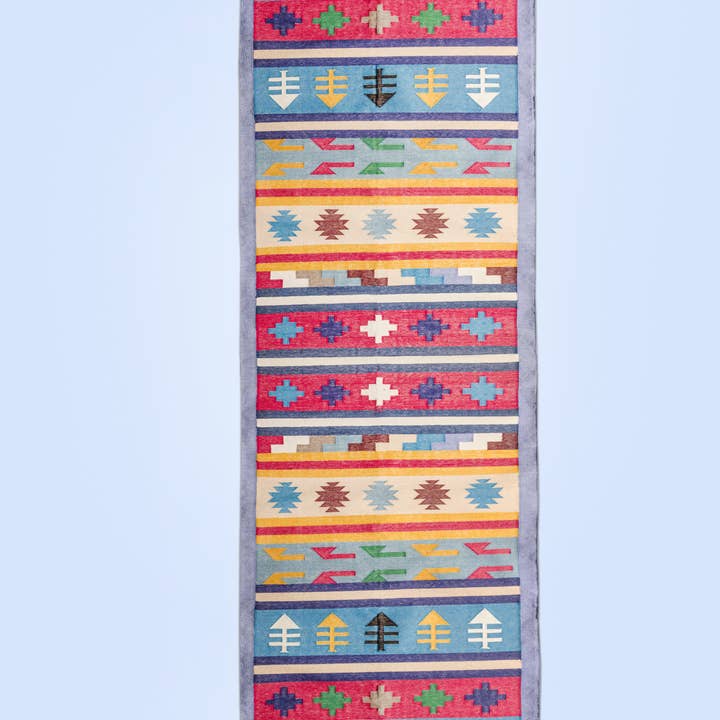 GAURI KOHLI - Wholesale Runner Rug - Kina Flat Weave Runner Rug - 2.5' W x 9' L