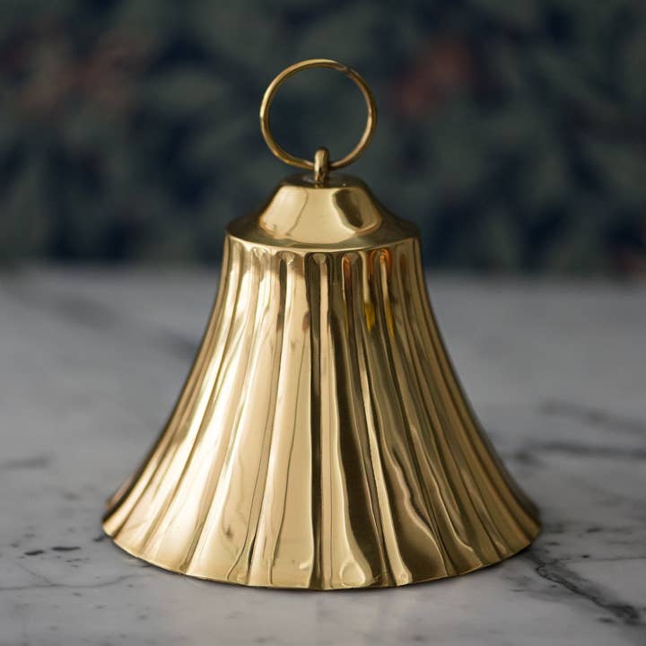 Campana de latón festoneada para venta al por mayor de Galley and Fen