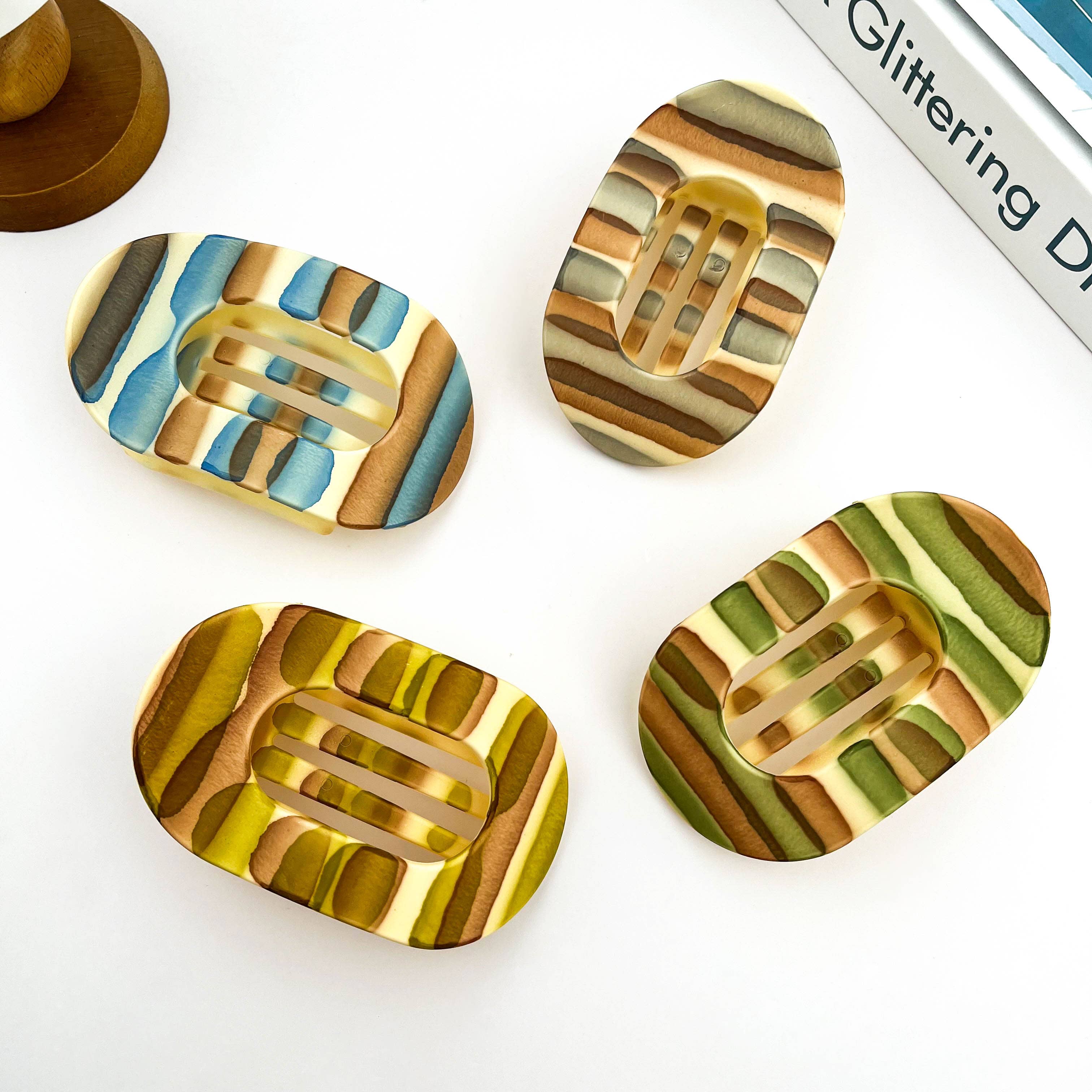 SoapElenGlen – Clips para cabelo - Mulher por atacado – Presilha Oval Fosca, Minimalista e Reta7