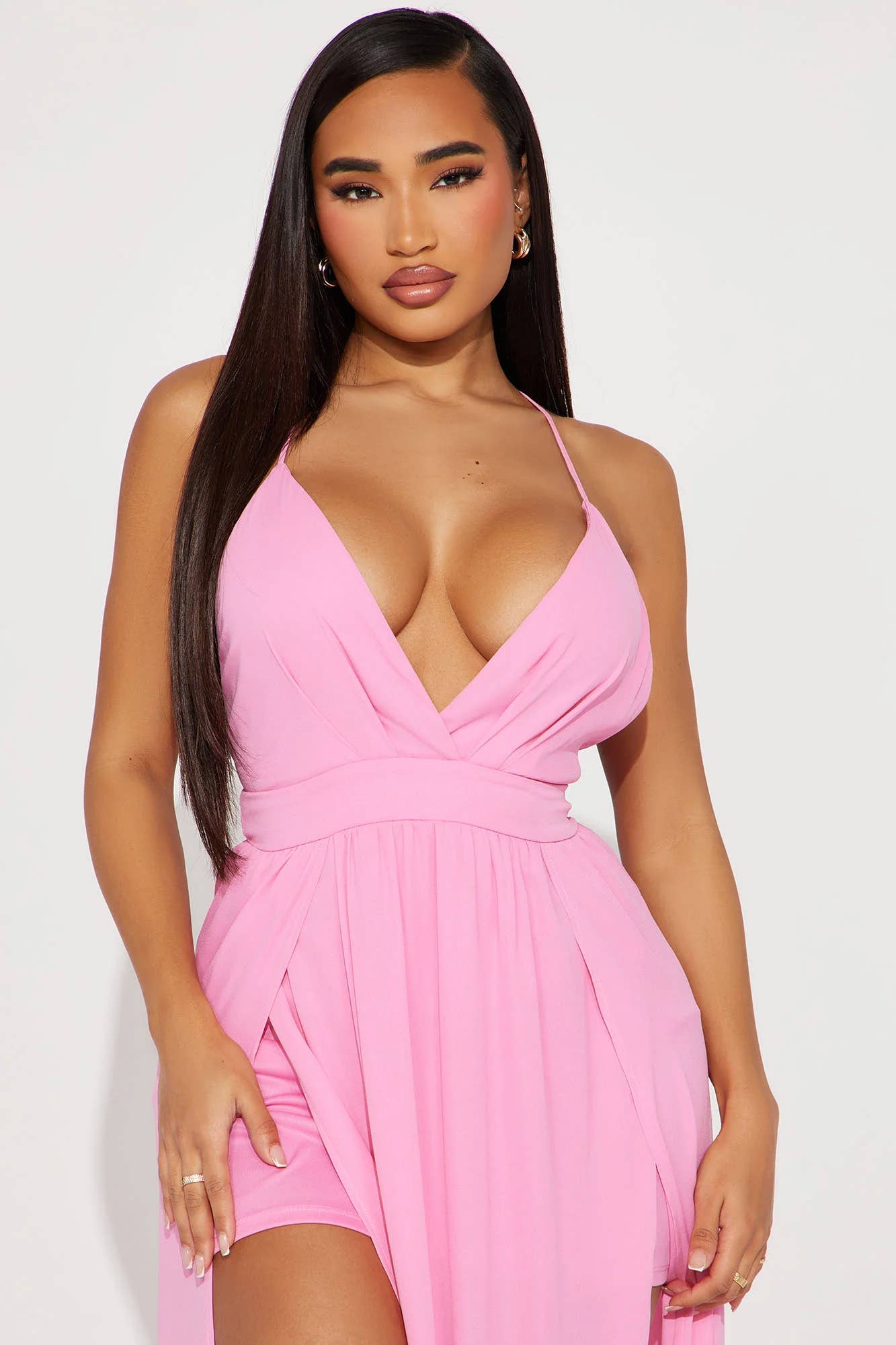 5besties inc – Engroshandel Kjole - Dame – MAXIKJOLE MED SLIDS FORAN PÅ TVÆRS AF RYGGEN5