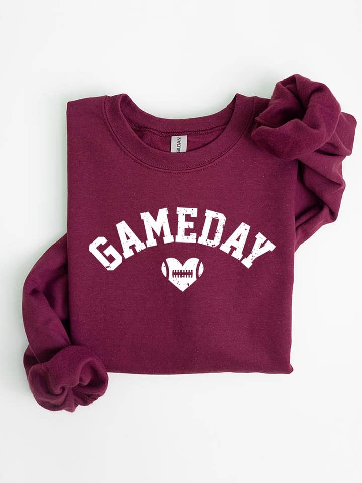 Sweatshirts Game Day Football avec motif en forme de cœur pour la vente par COLORBEAR
