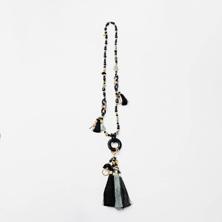 Lovelika - Wholesale Y-Neck/Lariat Necklace - Long resin necklace - Claire1