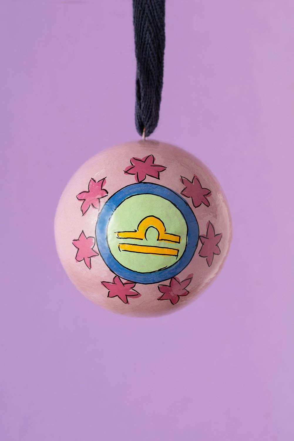 Ian Snow Ltd – wholesale Ornament – Libra Zodiac Bauble1