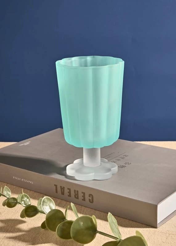 INSPECIAL HOME - Wholesale Wine Glass - MouthBlown Whimsical Petal Colored Wine Glasses - Case of 106