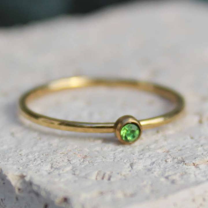 ANILLO AKEMI - ESMERALDA - 3 TAMAÑOS para venta al por mayor de ROCKY ROSA